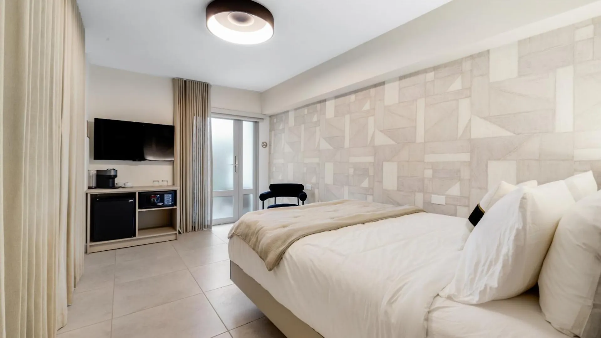 The Weekender By Otium Hotel San Juan
