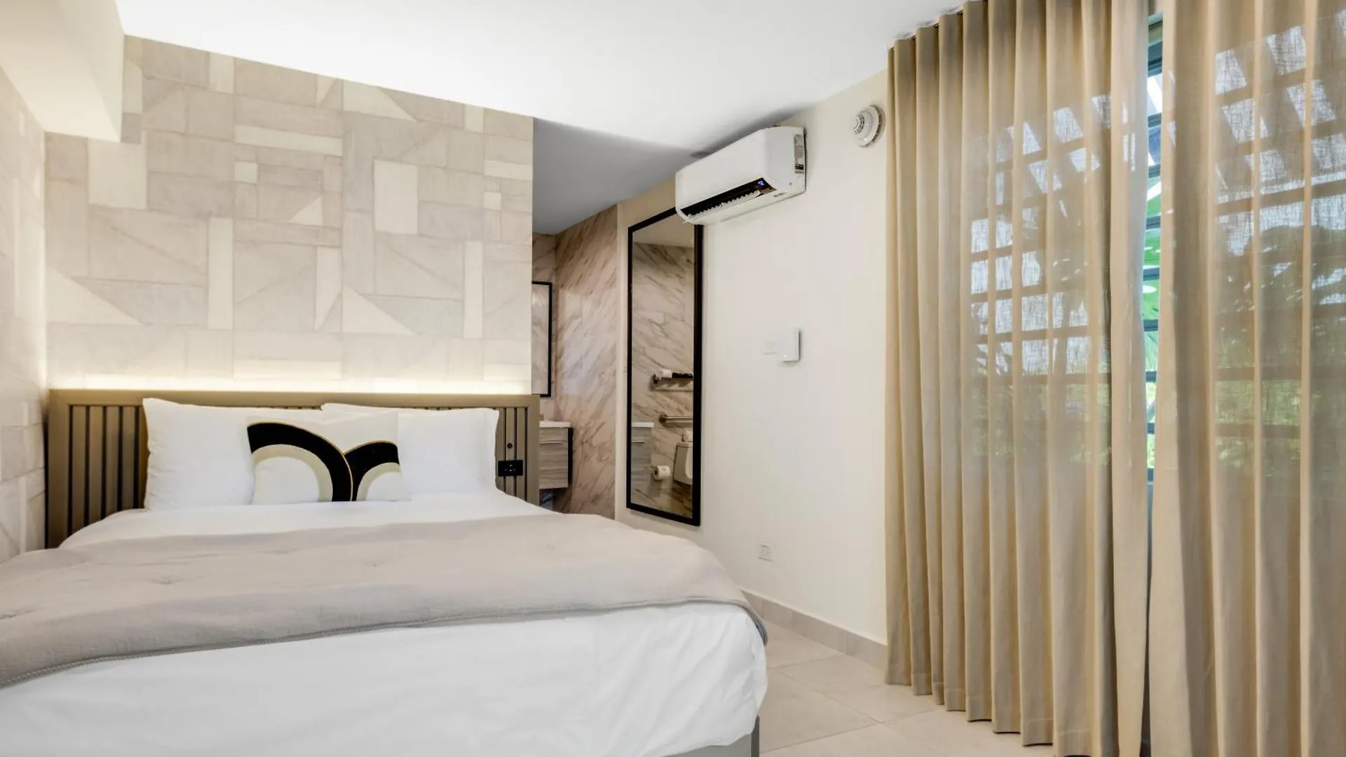The Weekender By Otium Hotel San Juan 0*,