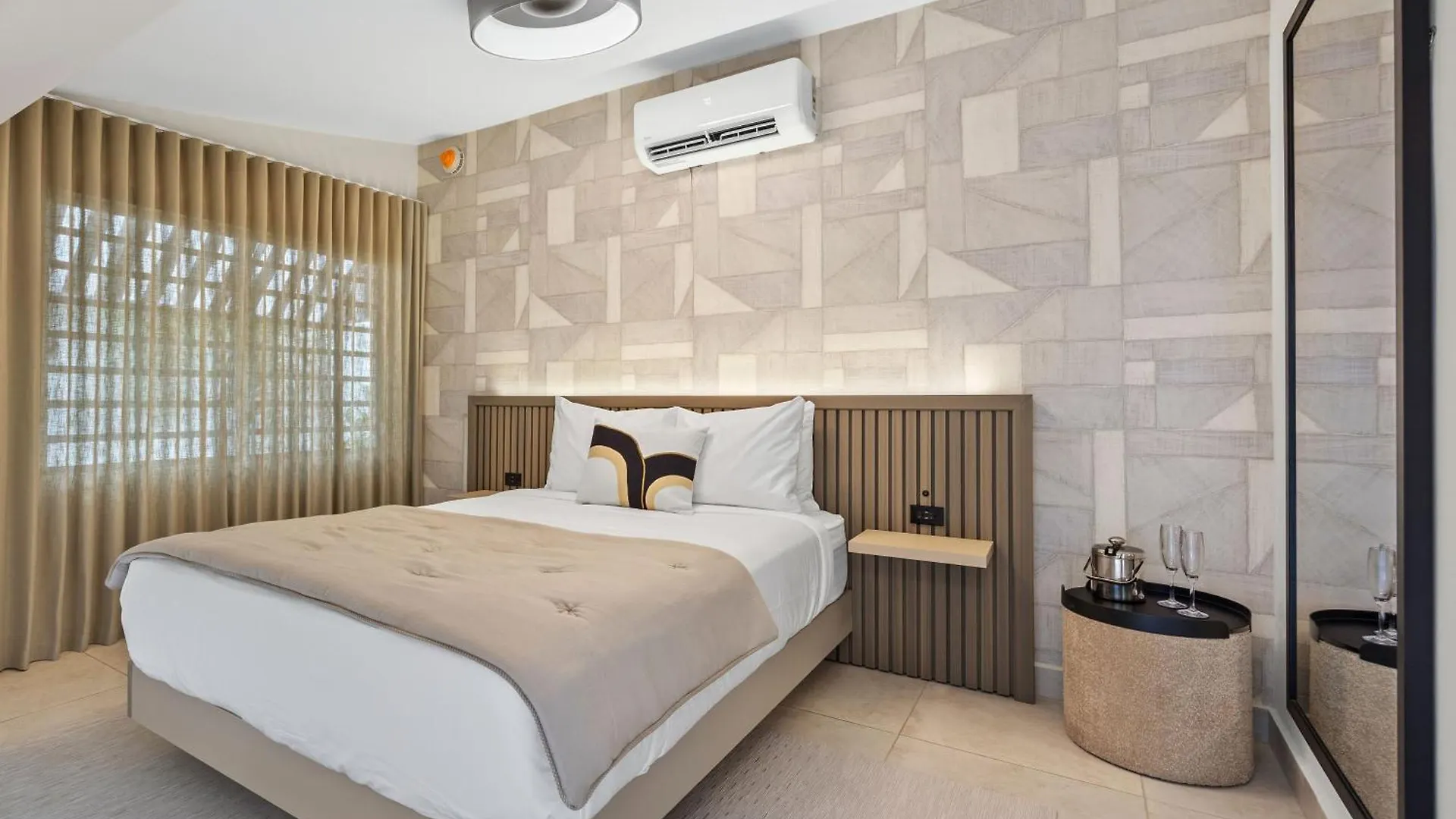 The Weekender By Otium Hotel San Juan